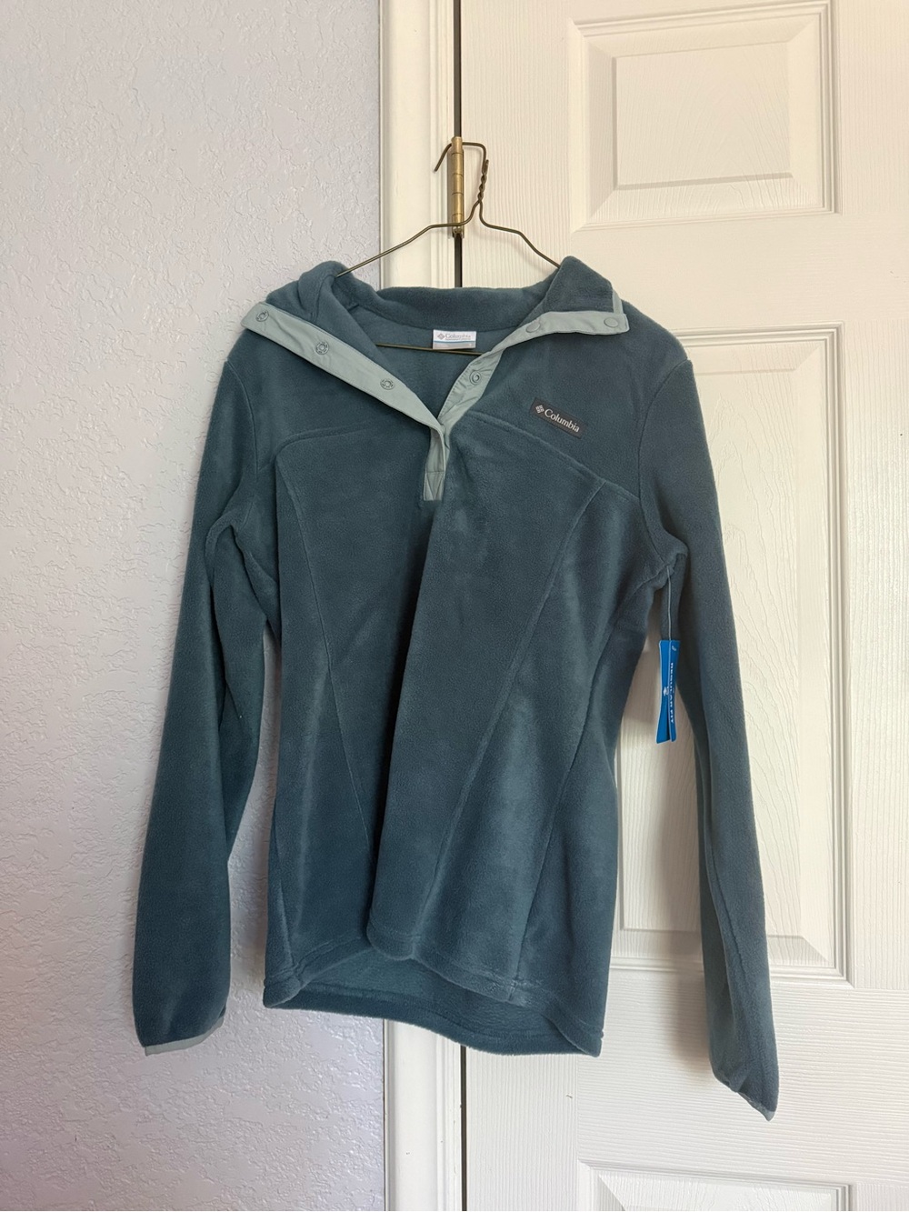 Columbia NWT women’s fleece quarter snap teal